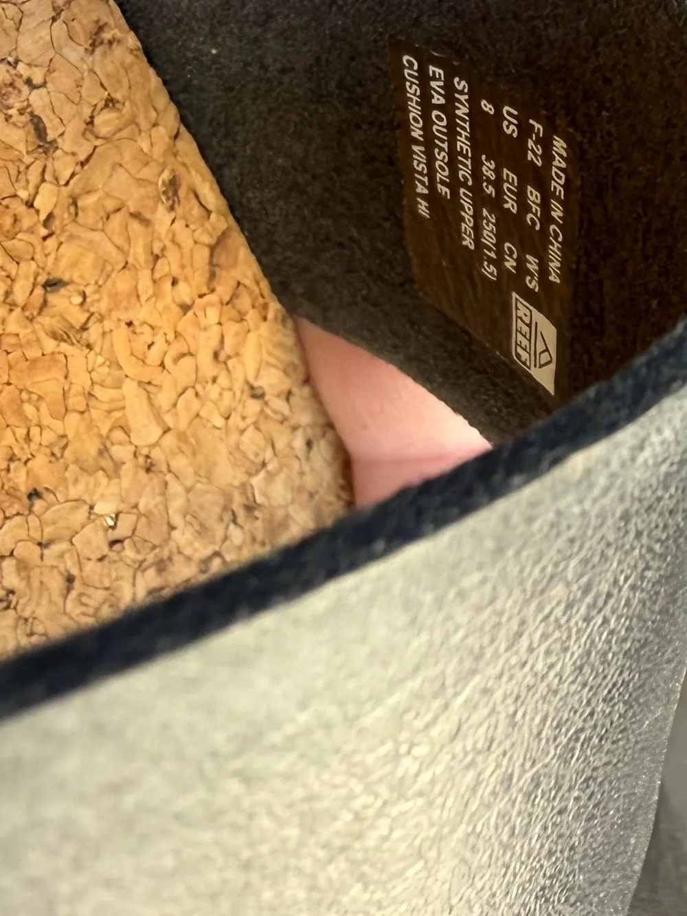 Reef black with white sole Cork Slide Sandals
